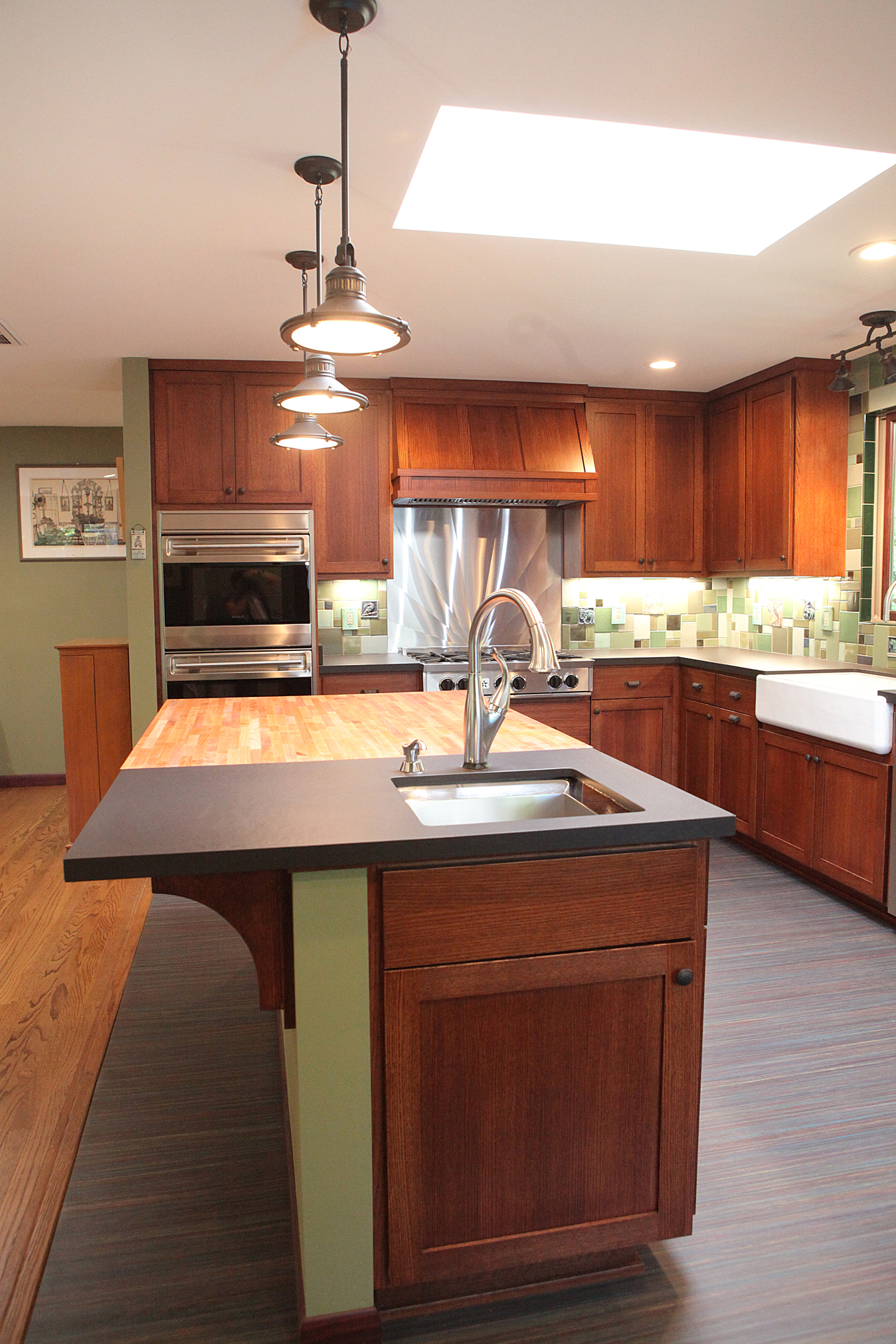 Sedillo_920Miller_Wolf_06192015_IMG_5261 image